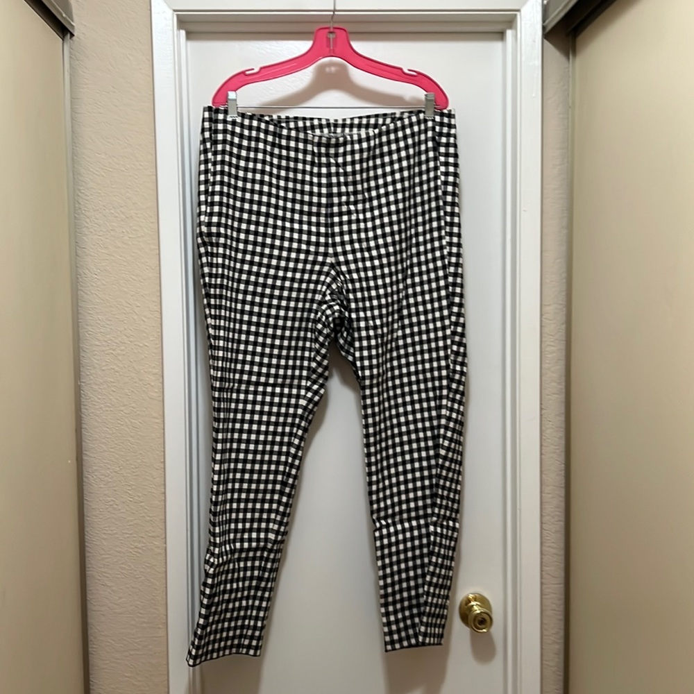 J.Jill  Essential Cotton Stretch Black & White Gingham Pull On